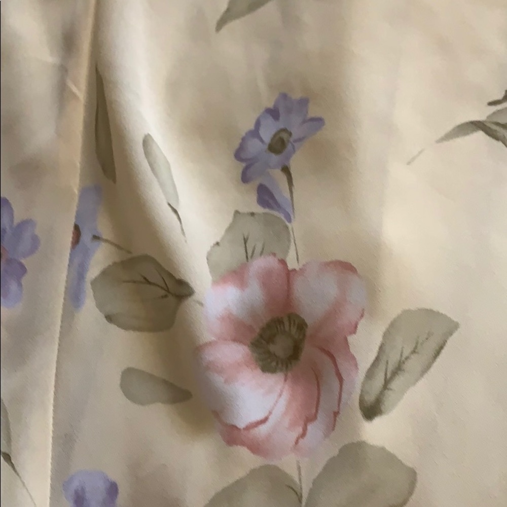 Dress - Picture 7 of 7